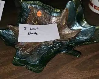 THREE LEAF BOWLS