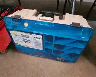 TACKLE BOX