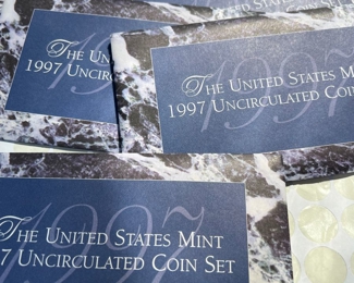 1997 Mint Uncirculated Coin Set