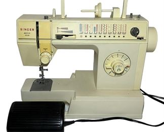 Vintage Singer Sewing Machine