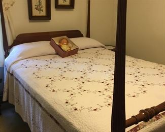 queen size mahogany poster bed circa 1940's