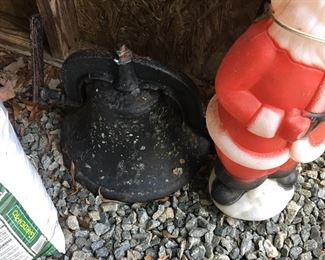 cast iron dinner bell