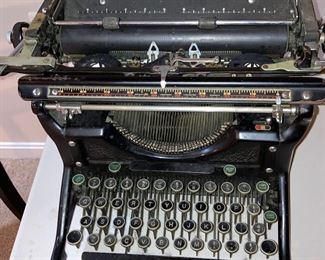 Underwood typewriter in new condition