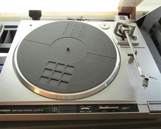 Hitachi HT-2 turntable