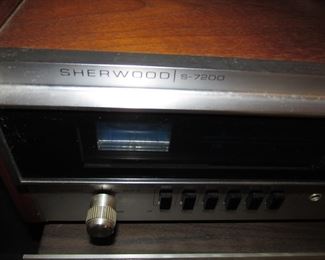 Sherwood S-7200 receiver