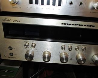 Marantz 2245 receiver