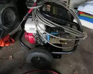 Pressure washer
