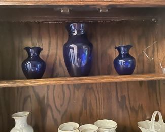 . . . blue vase set