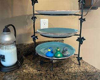 . . . turquoise plate set