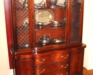 Serpentine Front Mahogany China Cabinet with curved glass front! 16" d x 52" w x 71" h.