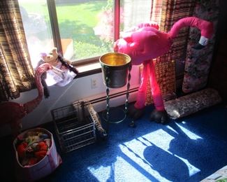 Flamingo items