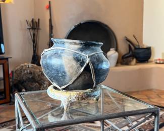 Primitive Native Pottery	6.25 x5in diameter of rim.	
