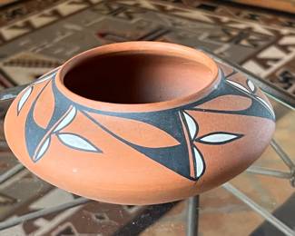Gloria Holguin Tigua Pottery Native American Pot 	3 x 3.5in diameter at opening.	

