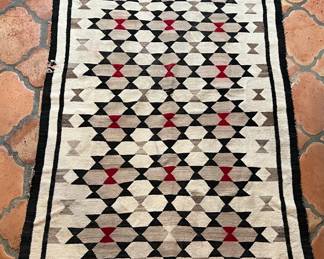Vintage Native American Rug	66 x 42in	
