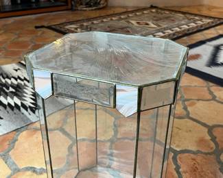 20in Custom Glass Display Case 8 Sided 	20.55 13 x 12.in	
