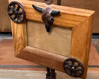 Rustic Western Iron & Wood Frame	18 inches high	
