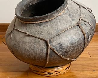 Primitive Mexican Pot Decor 075	14 inches high	
