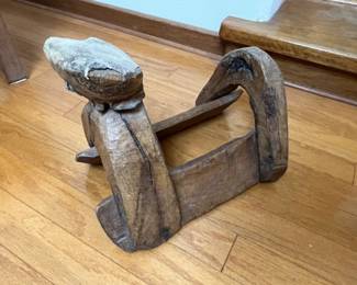 Saddle Tree Rustic Decor	12 x 10 x 16in	HxWxD
