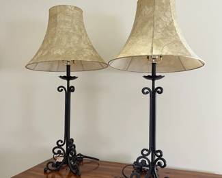 2pc Scroll Iron Lamps PAIR		
