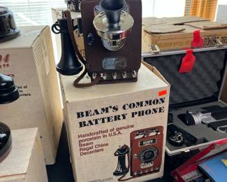 Jim Beam Decanter Common Battery Phone		
