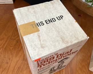 Jim Beam Decanter 1919 Dial Telephone		
