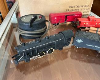 Gilbert American Flyer 302 Train Set		
