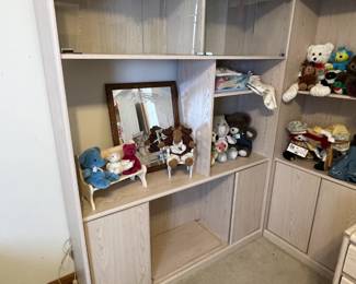 Whitewash Veneer Shelf Unit		
