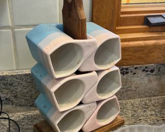 Padilla Mexican Modernist Six Mugs on a Wood Stand		
