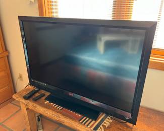 Vizio 42in 1080p LCD TV E420VL		
