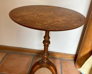 Antique Pedestal Table		
