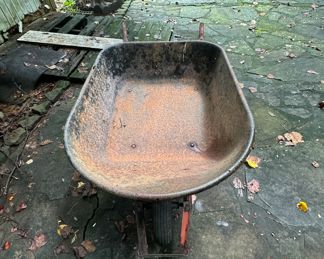 True Temper Wheel Barrow