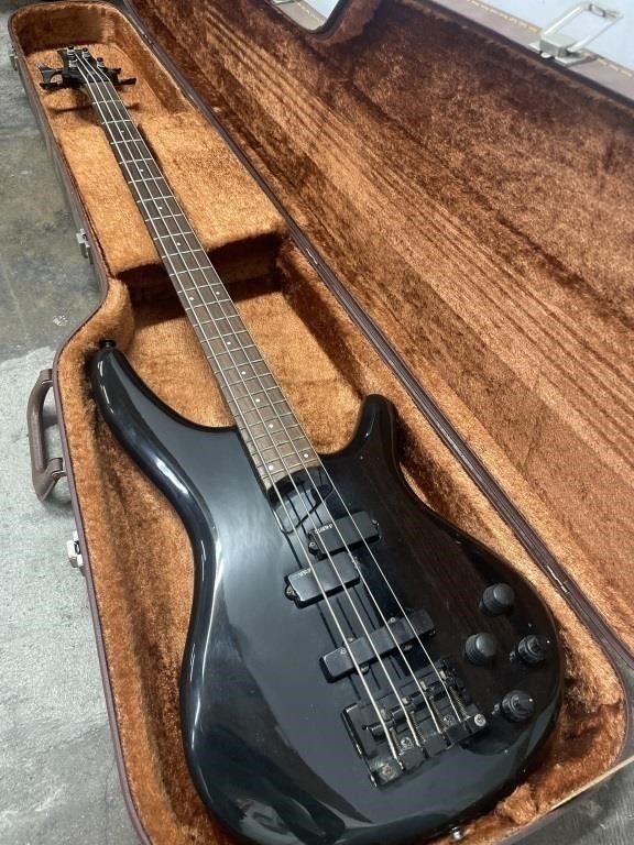 1993 ibanez 4 String Bass