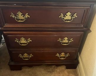 3 drawer chest