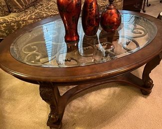 round coffee table