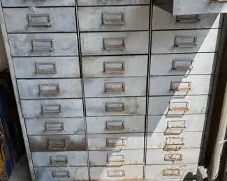 metal parts organizer