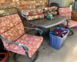 patio table and chairs