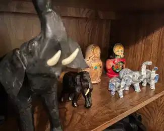 elephant figurines