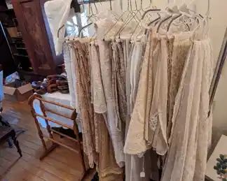 Selection of nice laces including, Cantu, Italian needle lace, Tape laces, Filet lace and more.