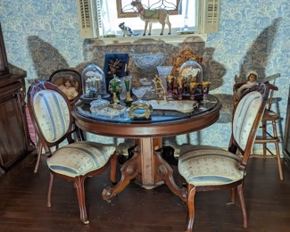 Victorian walnut table, 2 Victorian chairs.