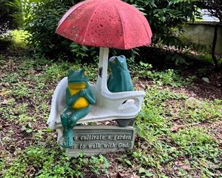 Garden Vintage Courting Frogs