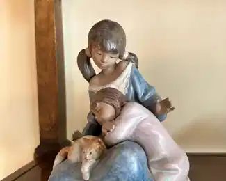 LLADRO "Little Sister" Figurine in GRES Finish with Original Box