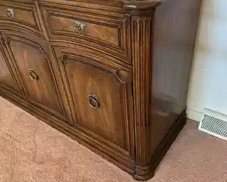 Vintage HENREDON Sideboard / Buffet