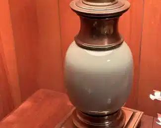 STIFFEL Ostrich Egg Table Lamp