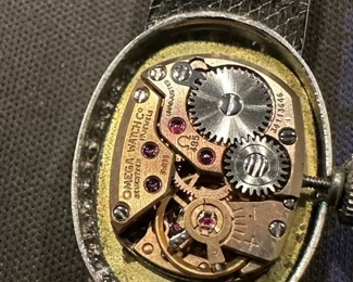 OMEGA 14K GOLD Ladies Watch