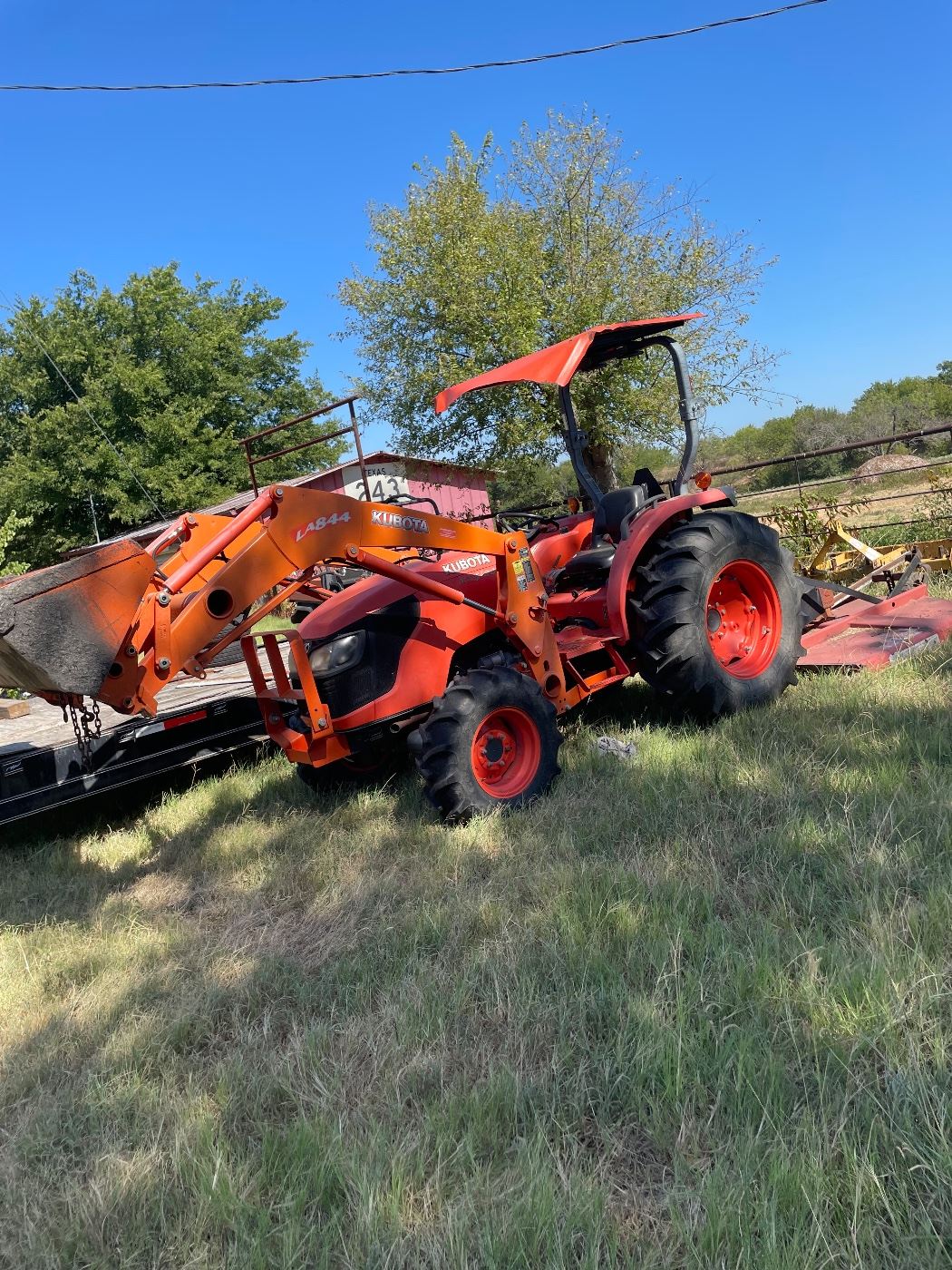 Picking Sale in Kaufman, TX starts on 8/18/2023