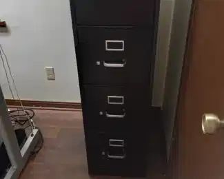 4 drawer file cabinet 