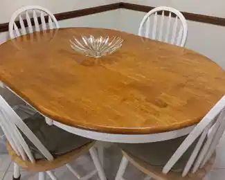 Dining table with 4 chairs 