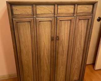 Vintage Mid Century Chest of Drawers 