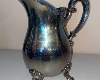 Lunt Pitcher