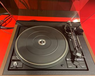 Dual 1257 Turntable